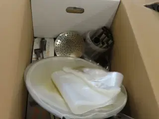 Diverse serveringsfade af sten