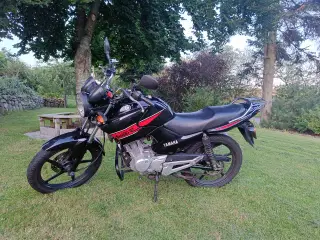 Yamaha YBR 125 