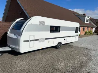 Adria Alpina 663 PT  
