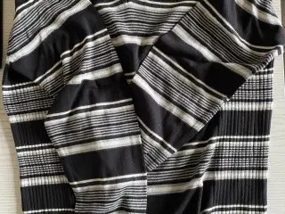 Sweater, SIGNAL
