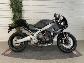 Yamaha XSR 900 GP - Power Grey