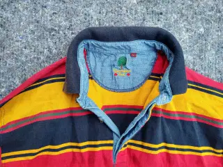 sweater str. L, rød/gul/sort