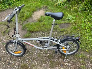 Dahon foldecykel – velholdt og praktisk med taske