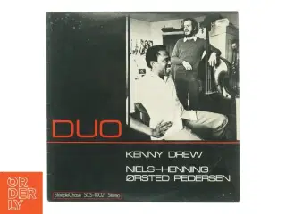 Vinyl LP &#39;Duo&#39; af Kenny Drew og Niels-Henning Ørsted Pedersen (str. 31 x 31 cm)