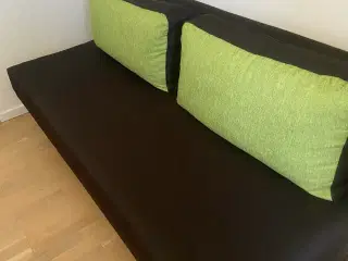 Flot Sovesofa med opbevaring sælges