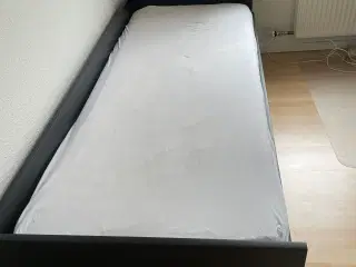 Ikea Brimnes seng