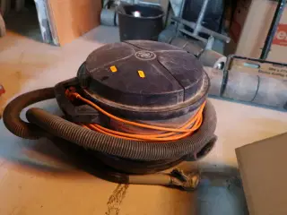 Støvsuger NILFISK VP930