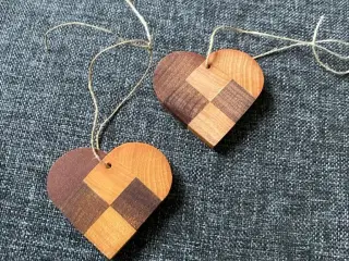 Hjerter i træ