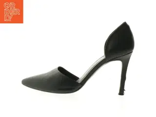 Sorte høje hæle i størrelse 38 fra Billi Bi (str. 38 )