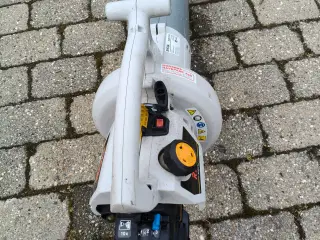 Ryobi suger og blæser på bencin