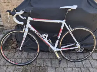 Trek Racercykel. God begyndercykel.