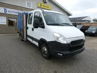 Iveco Daily 3,0 35C17 Mandskabsvogn m/lad