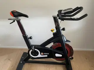  Spinning cykel - Odin S800