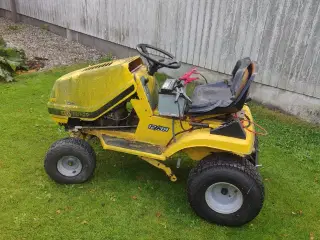 Gammel defekt havetraktor