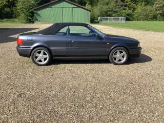 AUDI 80 2;6 cabriolet.