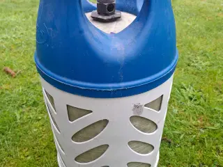 Tom 10 kg letvægt gasflaske 