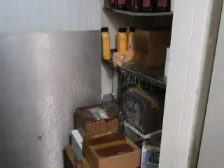 Div. Varelager (varer som er gået på dato medfølger ikke)