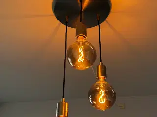Ceiling lamp (3 light bulbs included!)