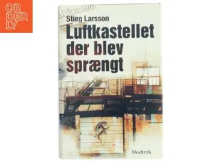 Luftkastelletderblevsprngt Stir up a Hornets&#39; Nest of Girl. Shi Dige Larsen. the Danish Original. Hardcover](chinese Edition) af Stieg Larsson (Bo