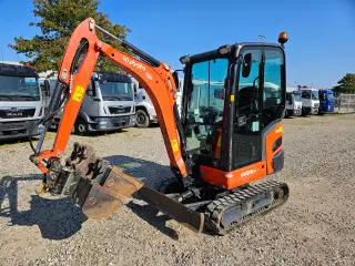 Kubota KX 019-4 // Tiltman // 3 skovle