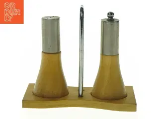 Salt- og pebersæt med holder (str. L 14,5 x 7,5 cm)