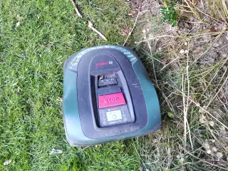 Robotklipper Bosch m700+