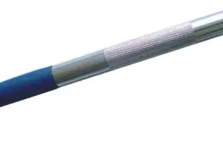 Svirvel kniv med drejeligt skær