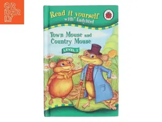 Town Mouse and Country Mouse af &lt;authors unknown< (Bog)