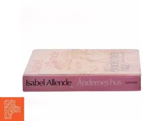 Åndernes hus af Isabel Allende (Bog)