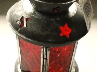 LANTERNE med Rød Glass - Perfekt Gave !