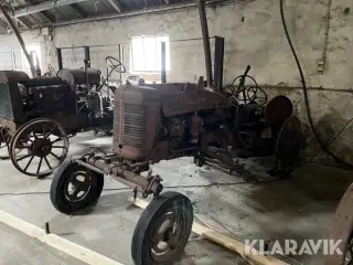 Veterantraktor Farmall
