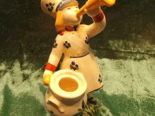 Børnehjælpsfigur, "Den lille hornblæser"