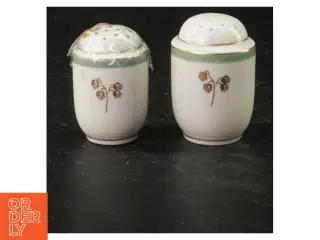 Hjertegræs Porcelæns salt- og pebersæt fra Royal Copenhagen
