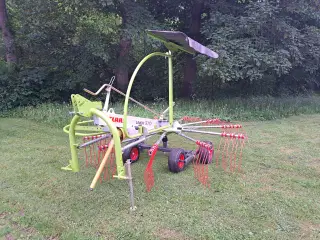 Claas Liner 370