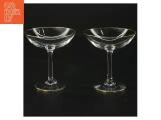 Coupe glas med guldkant (str. H. 9 cm ø. 8,5 cm)