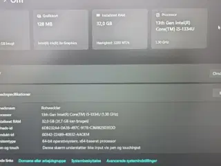 Næsten ny bærbar pc