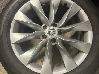 19" Org. Skoda Enyaq Vinterhjul