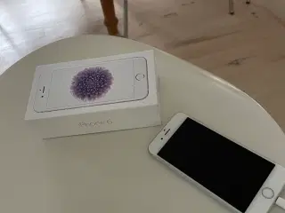 iPhone 6 64 GB sølv