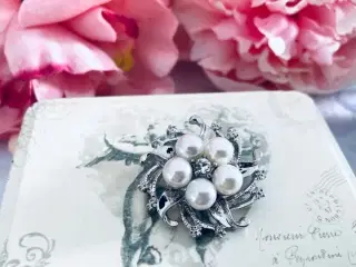 Broche 