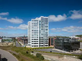 353 m2. Vejles bedste lejemål til sundhed/klinik og kontor. Lyst og lækkert