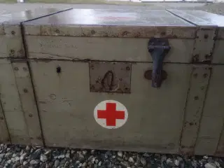 Røde kors kasse 1943