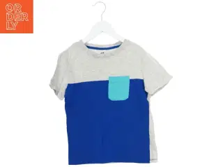 T-Shirt fra H&M (str. 134 cm)