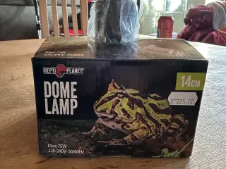 Ny og ubrugt Dome Lamp