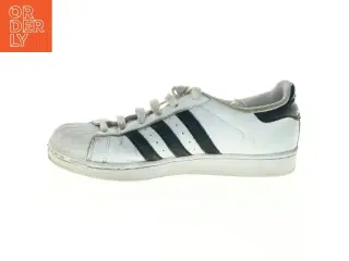 Brugte sneakers fra Adidas (str. 40)