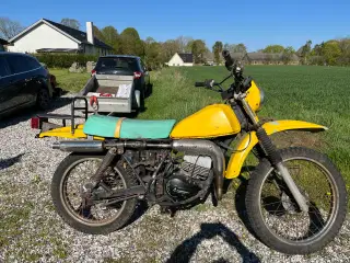 Suzuki TS 125