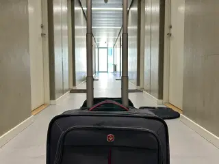Super lækker Wenger Swiss Gear Rullekuffert!