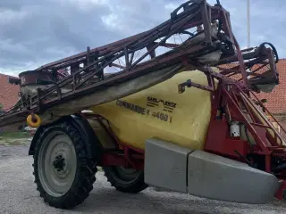 Hardi COMMANDER 4400 i TWIN 24 meter