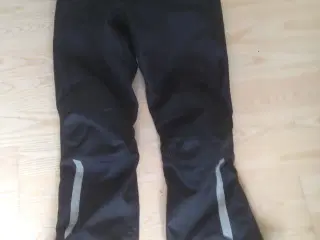 MC Beklædning