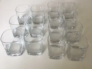 Firkantede glas