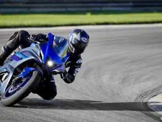 Yamaha YZF R7 droslet til A2 kørekort